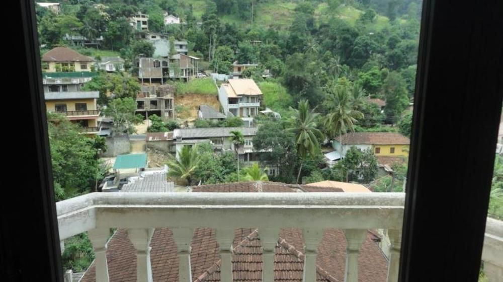Majestic Tourist Hotel Kandy Eksteriør bilde
